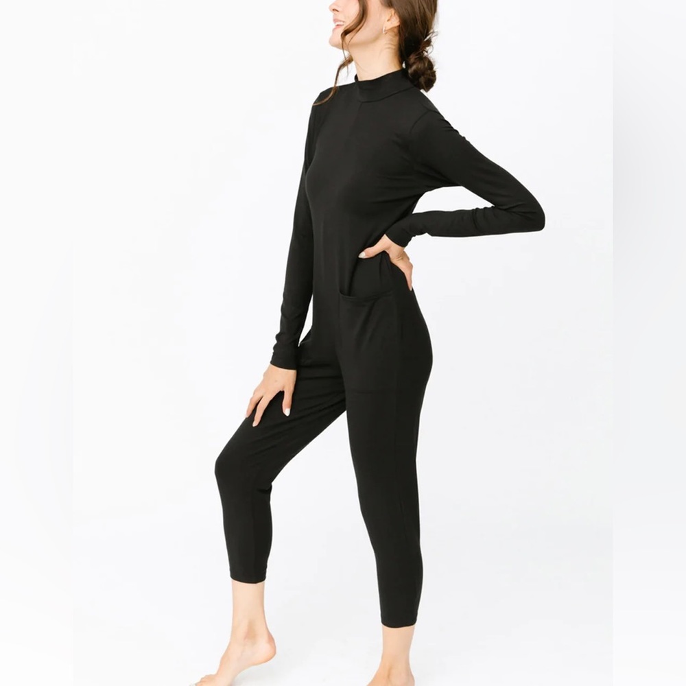 Smash + Tess Audrey Romper Black Bamboo Blend Jumpsuit Large Loungewear Pockets - Picture 3 of 11